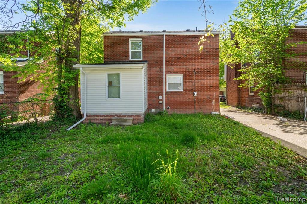 17217 Plainview Avenue, Detroit, MI 48219 — Photo 28