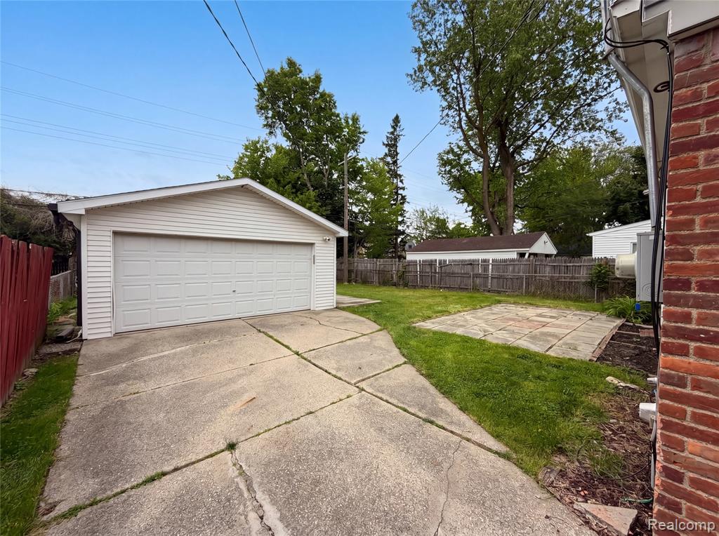 8069 Beaverland, Redford, MI 48239 — Photo 17