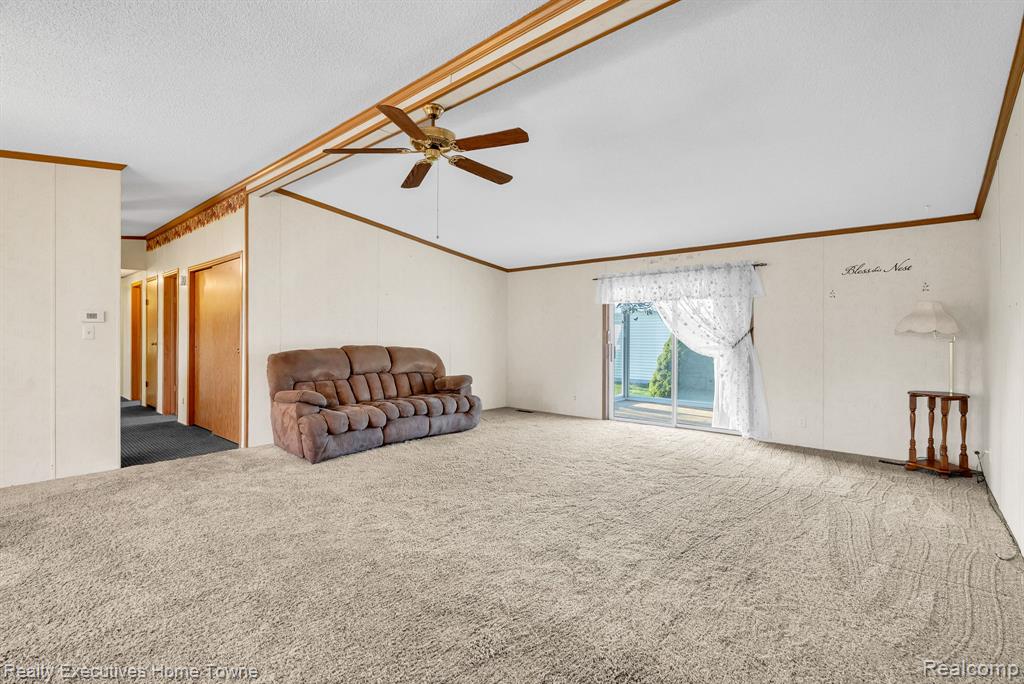4333 24th Avenue, 80, Fort Gratiot, MI 48059 — Photo 4