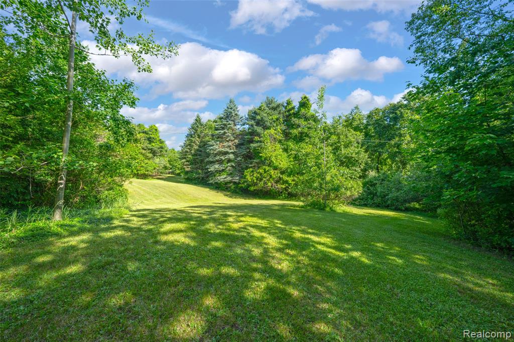 5370 Whipple Lake Road, Clarkston, MI 48348 — Photo 49