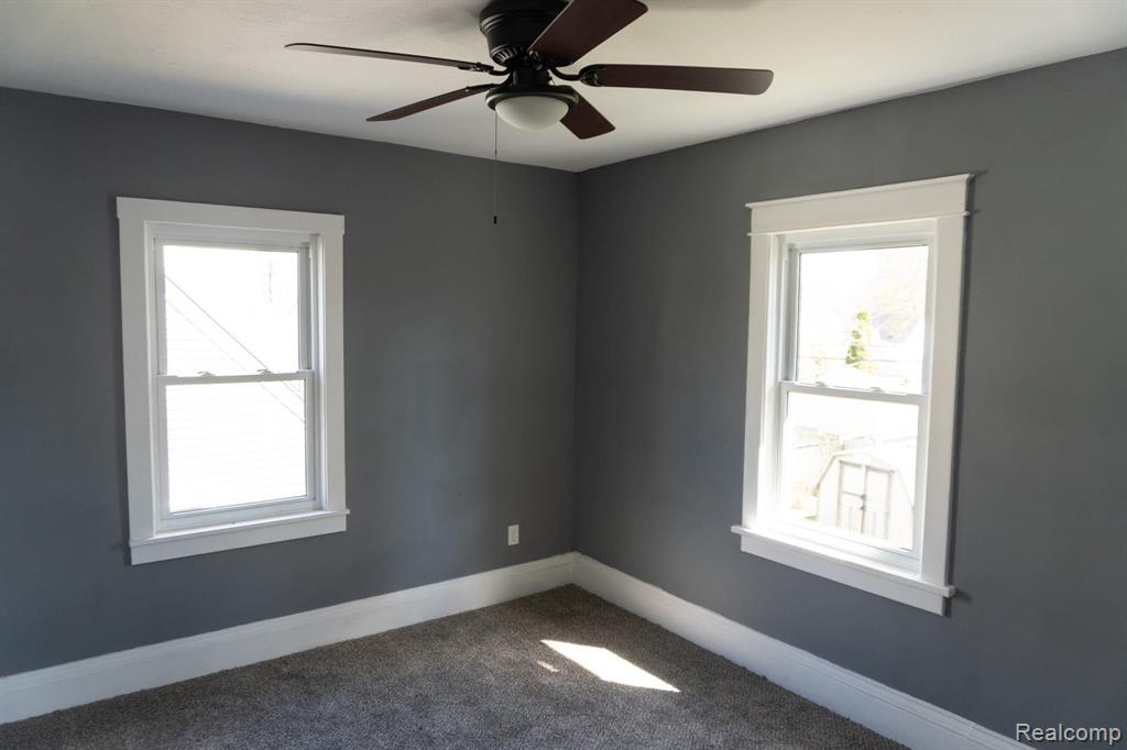 432 BUCKINGHAM Avenue, Flint, MI 48507 — Photo 33