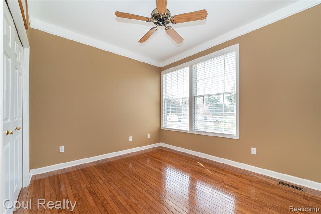 17036 Sycamore Court, Northville, MI 48168 — Photo 10