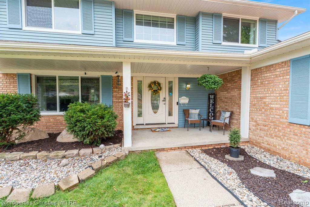 43783 Leeann Lane, Canton, MI 48187 — Photo 2