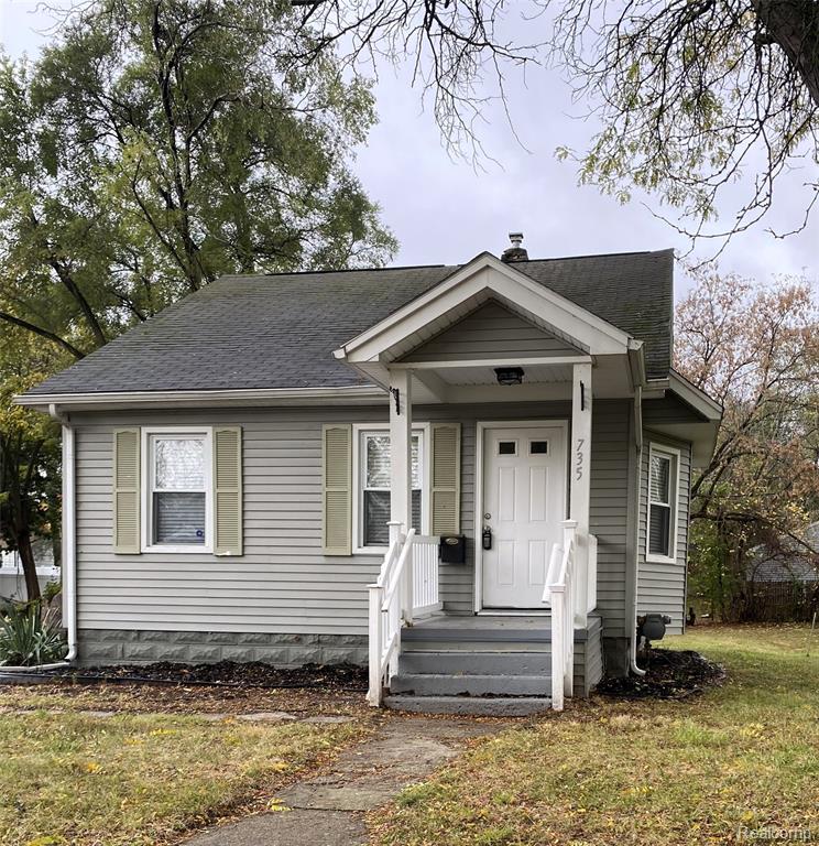 735 Cameron Avenue, Pontiac, MI 48340 — front exterior