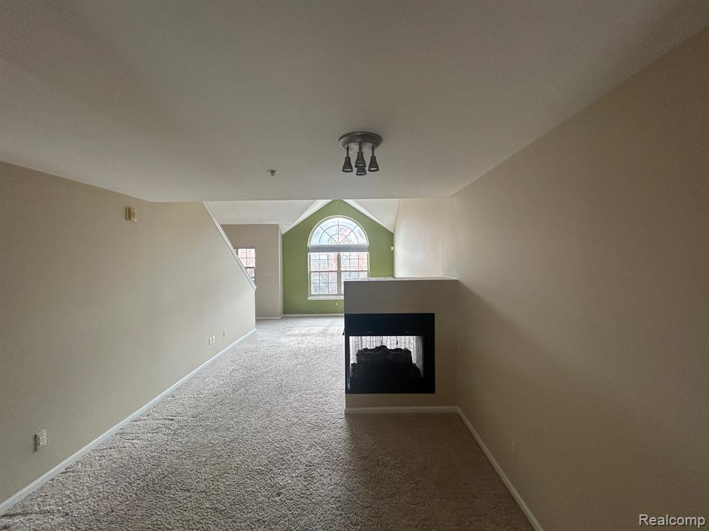 39460 SPRINGWATER Drive, Northville, MI — Photo 32
