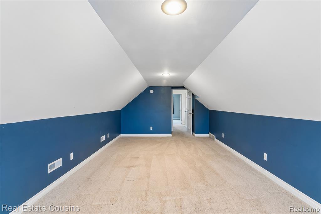 1520 NE Eden Gardens Drive S, Fenton, MI 48430 — Photo 22