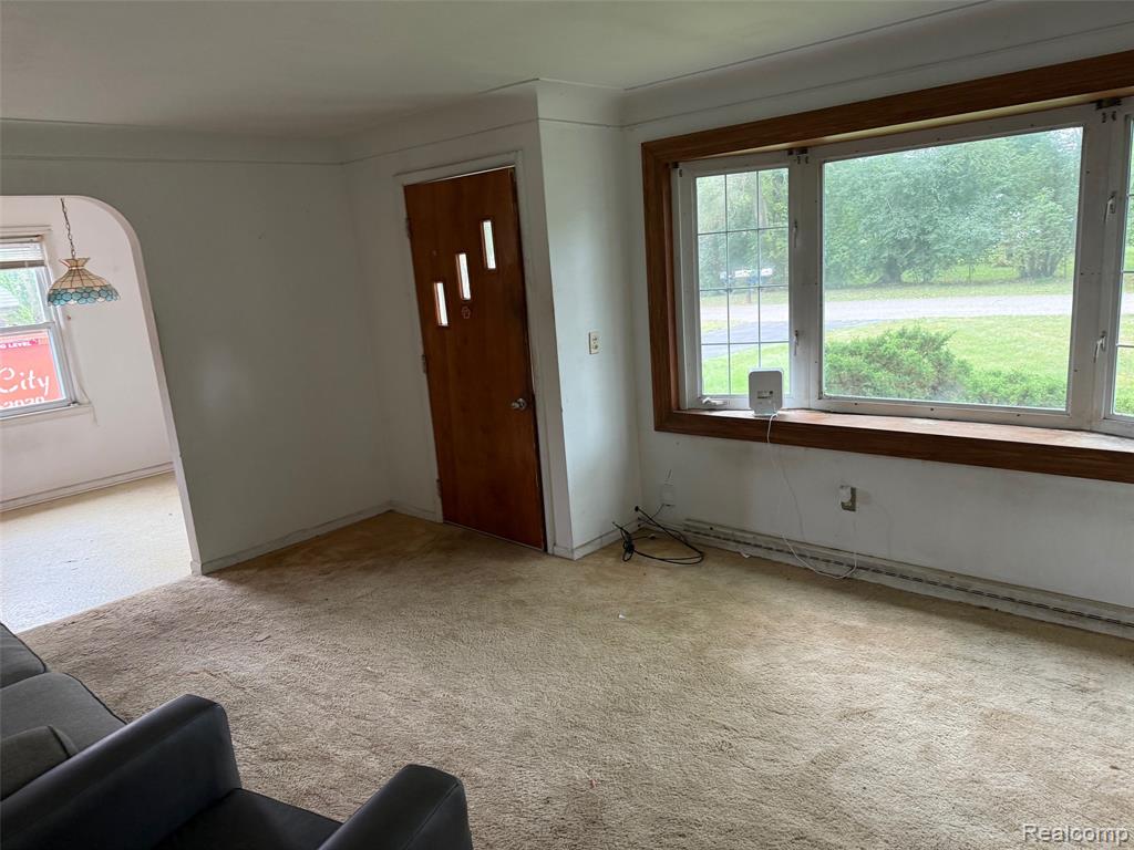 5524 Walling Drive, Waterford, MI 48329 — Photo 3