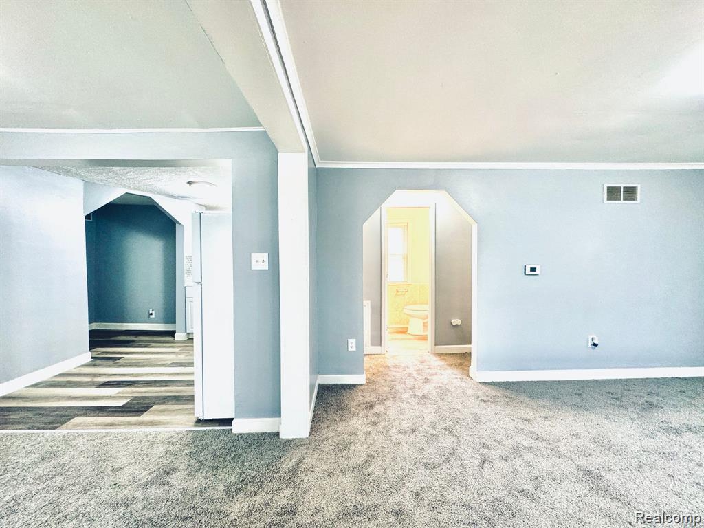 184 DICKINSON Street, Mount Clemens, MI 48043 — Photo 8
