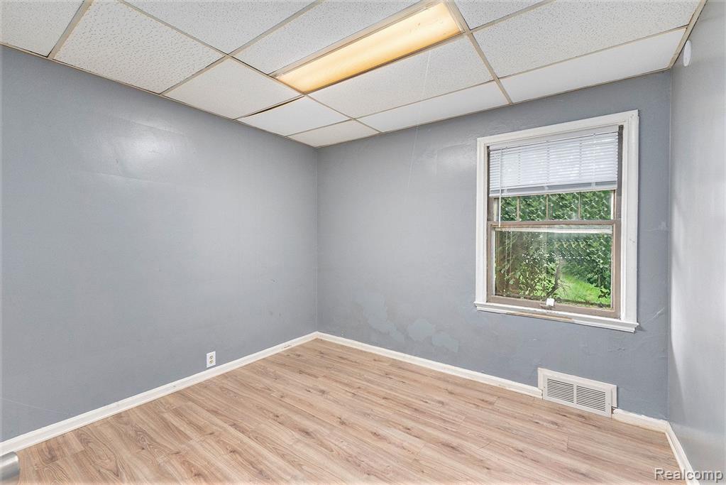 8434 BRACE Street, Detroit, MI 48228 — Photo 11