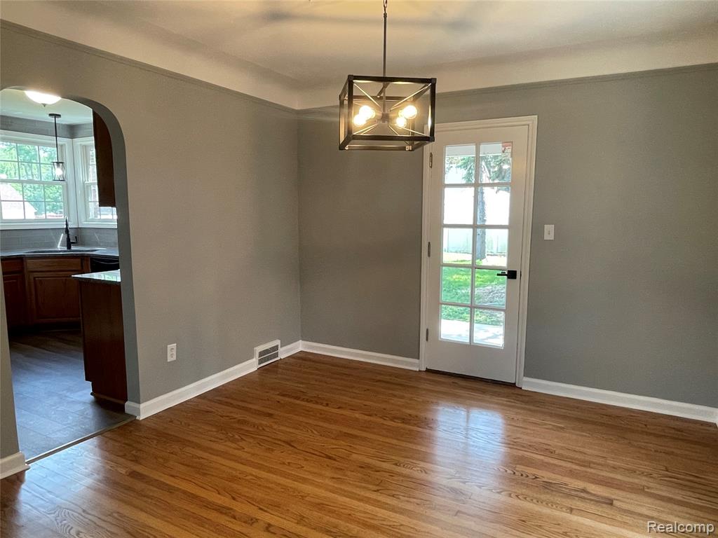 13203 Chestnut Street, Southgate, MI 48195 — Photo 16