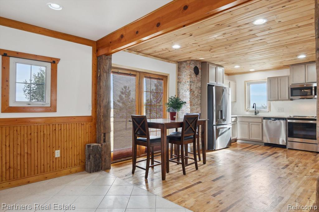 10602 Ferder Road, Maybee, MI — Photo 13