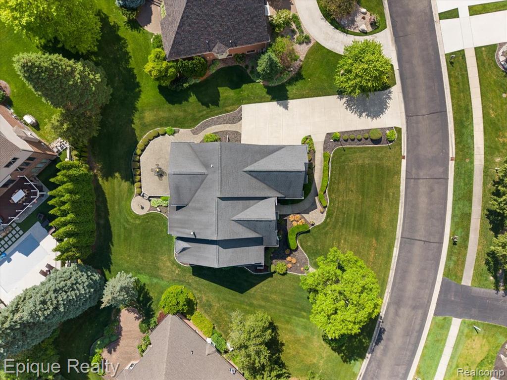 5675 Golf Pointe Drive, Clarkston, MI 48348 — Photo 75
