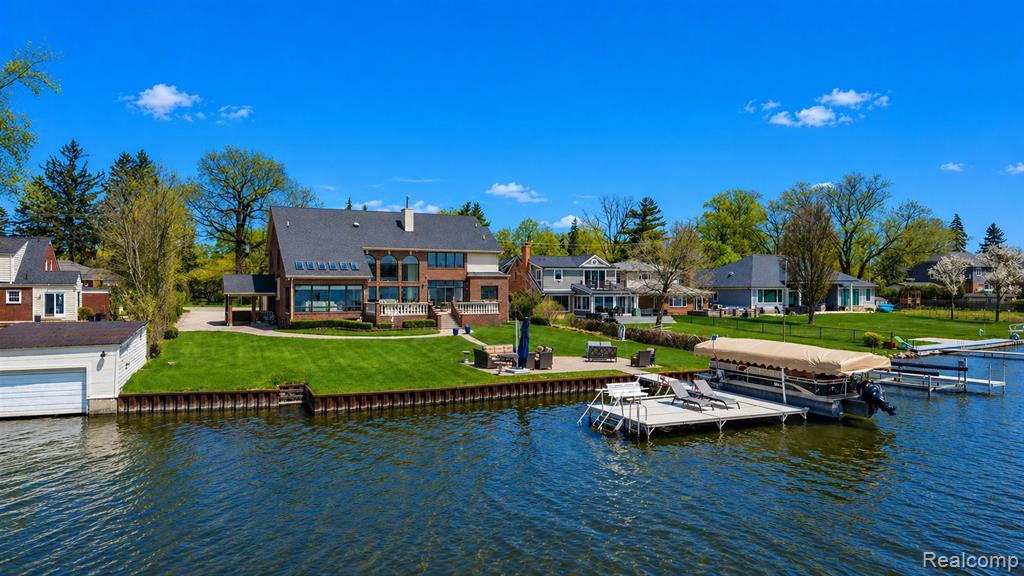 985 James K Boulevard, Pontiac, MI 48341 — Photo 3