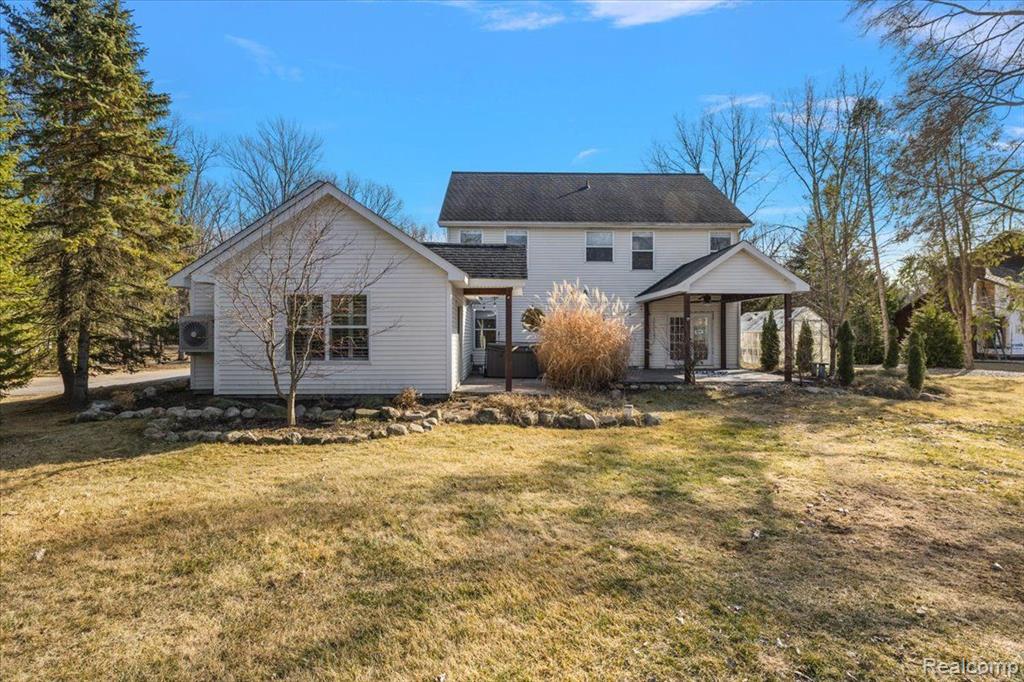 4351 CORDLEY LAKE Road, Pinckney, MI 48169 — Photo 33
