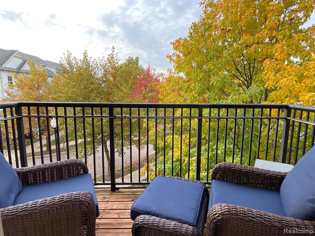 101 S UNION Street, 208, Plymouth, MI 48170 — Photo 47