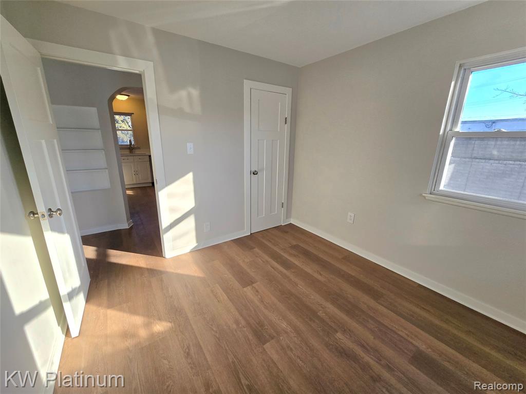 7399 Gronow, Center Line, MI 48015 — Photo 9