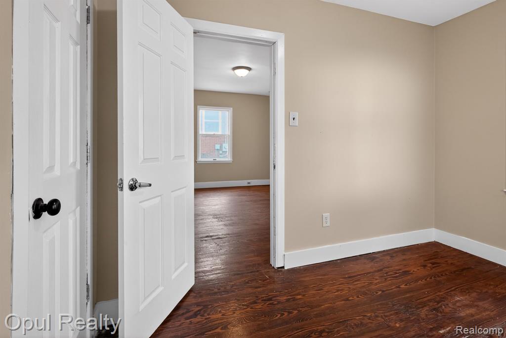 522 E Cavanaugh Road, Lansing, MI 48910 — Photo 10