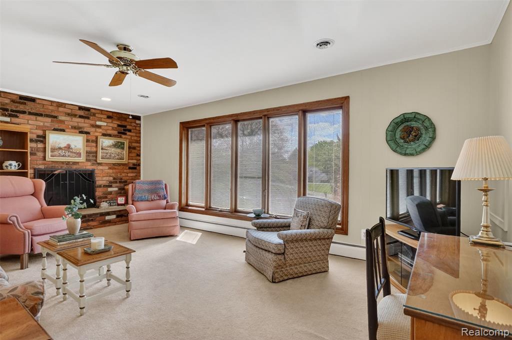 857 Helston Road, Bloomfield, MI 48304 — Photo 18