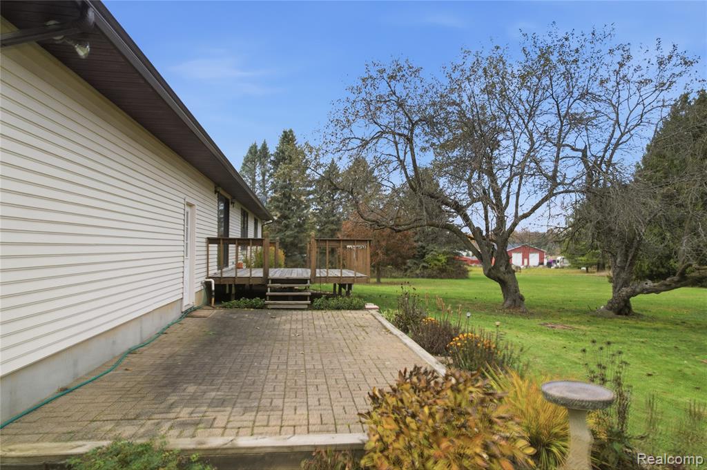 6080 W Coon Lake Road, Howell, MI 48843 — Photo 32