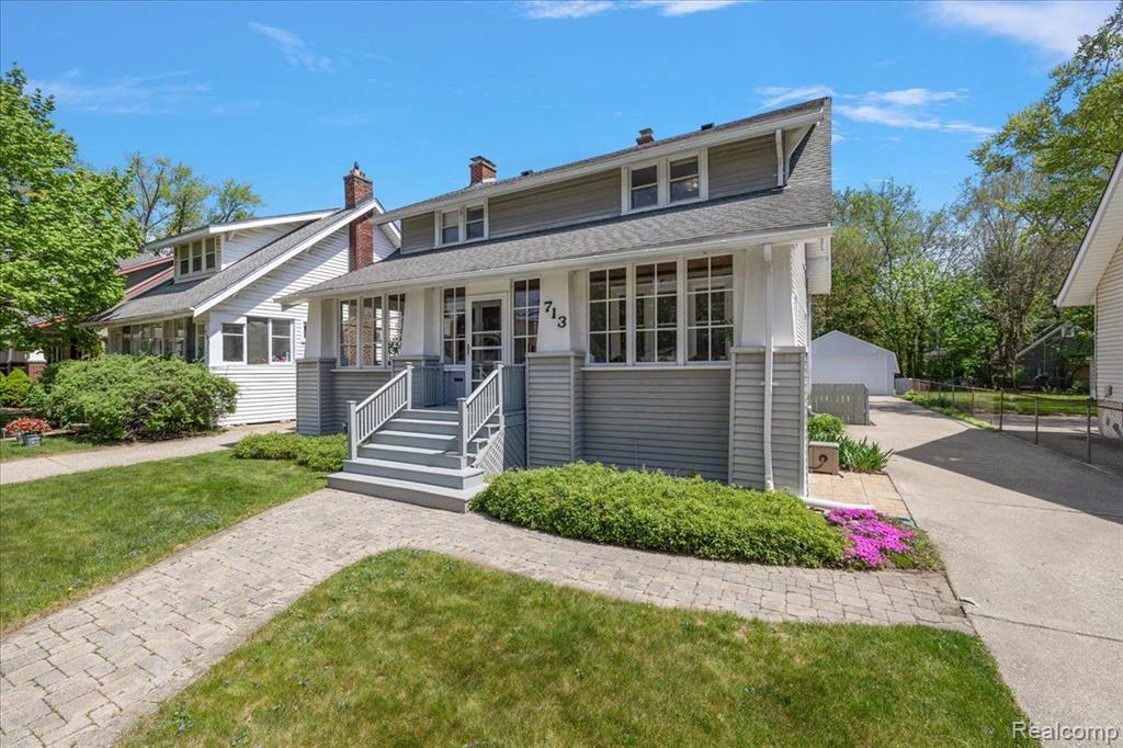 713 Knowles Street, Royal Oak, MI 48067 — Photo 2