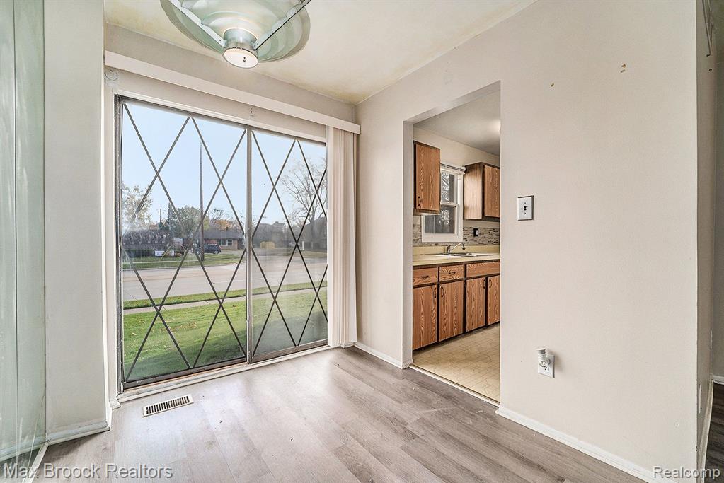 5005 CROOKS Road, 38, Royal Oak, MI 48073 — Photo 5