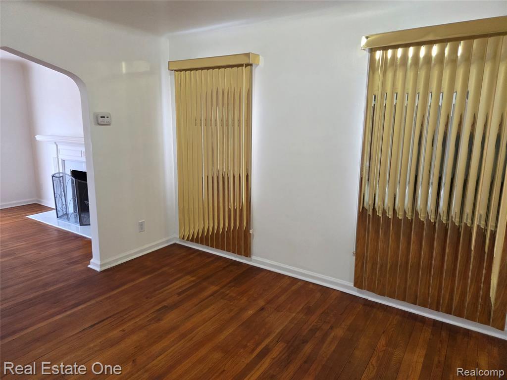 8042 Hartwell Street, Detroit, MI 48228 — Photo 19