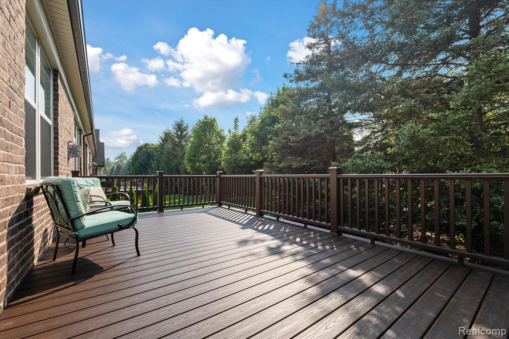 40633 Azalea Drive, Clinton Twp, MI 48036 — Photo 28