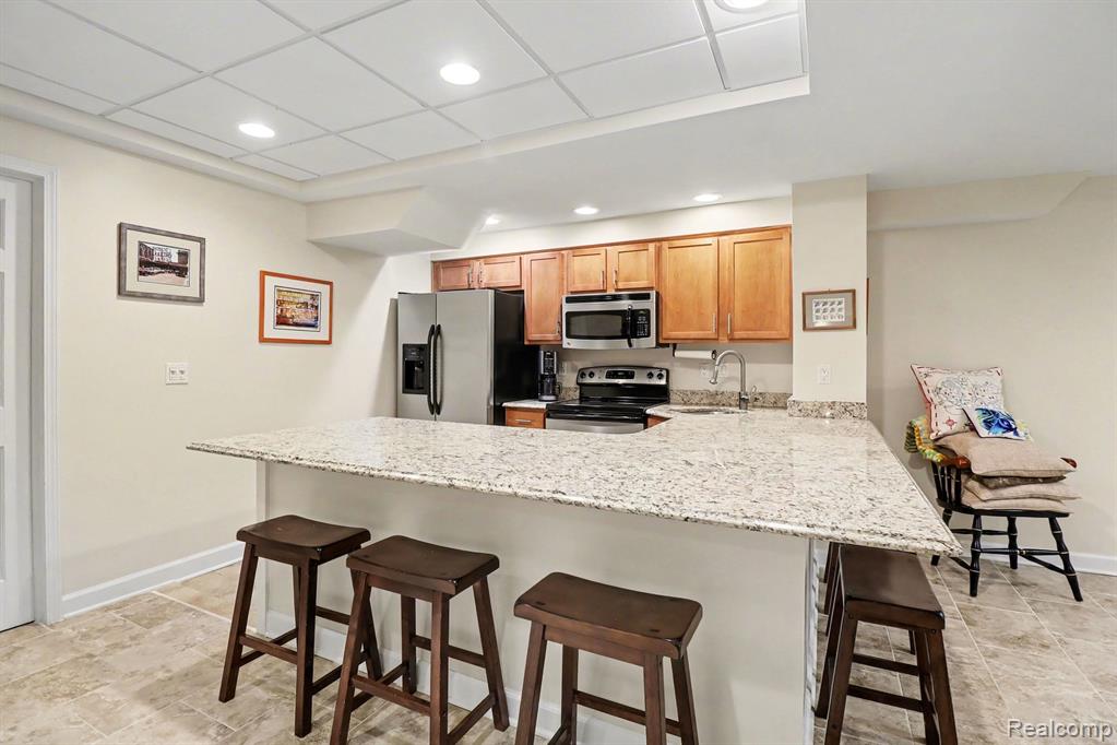 4 Riverbank Drive, Beverly Hills, MI 48025 — Photo 26