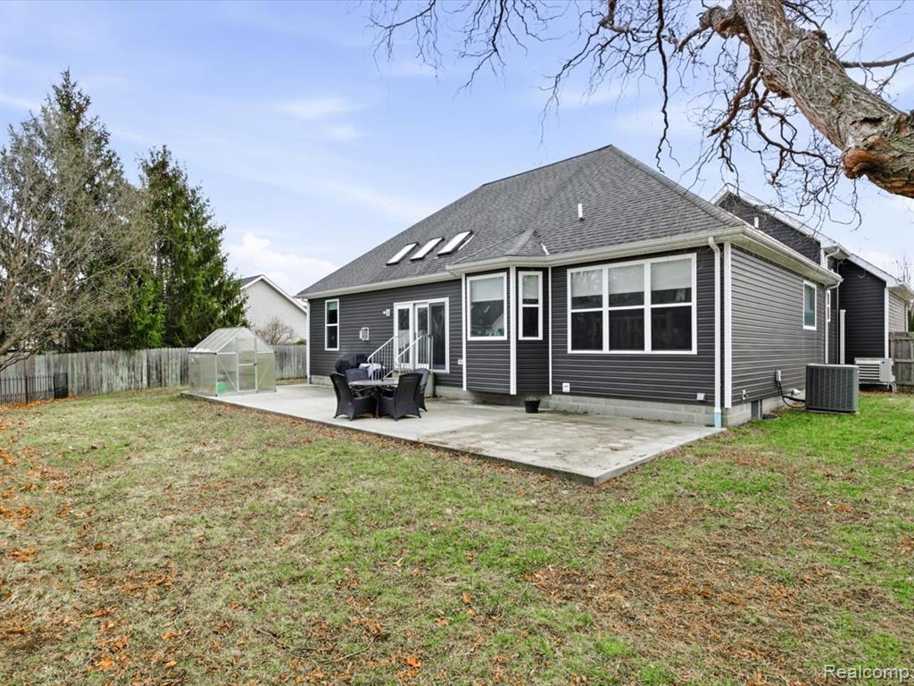 744 5th Street, Marysville, MI 48040 — Photo 35
