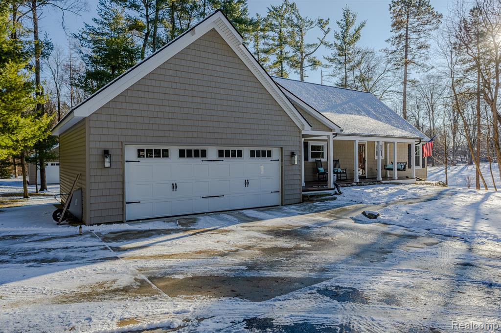 800 Grampian Avenue, Lake Orion, MI 48362 — Photo 40