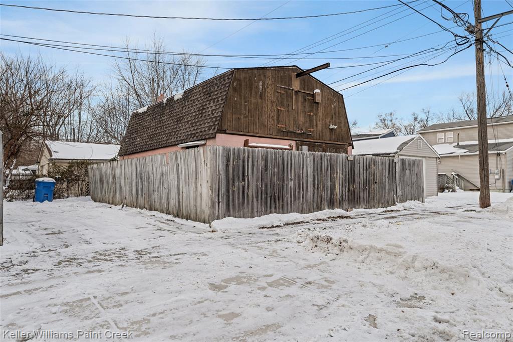 8523 Republic Avenue, Warren, MI 48089 — Photo 27