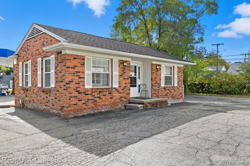 944 S Main Street, Plymouth, MI 48170 — Photo 4