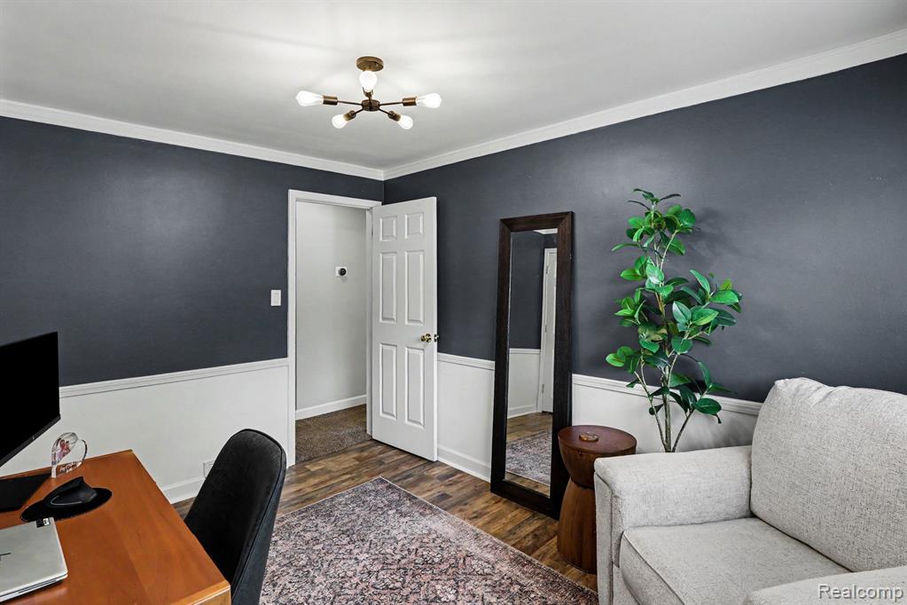 332 E Parker Avenue, Madison Heights, MI 48071 — Photo 14