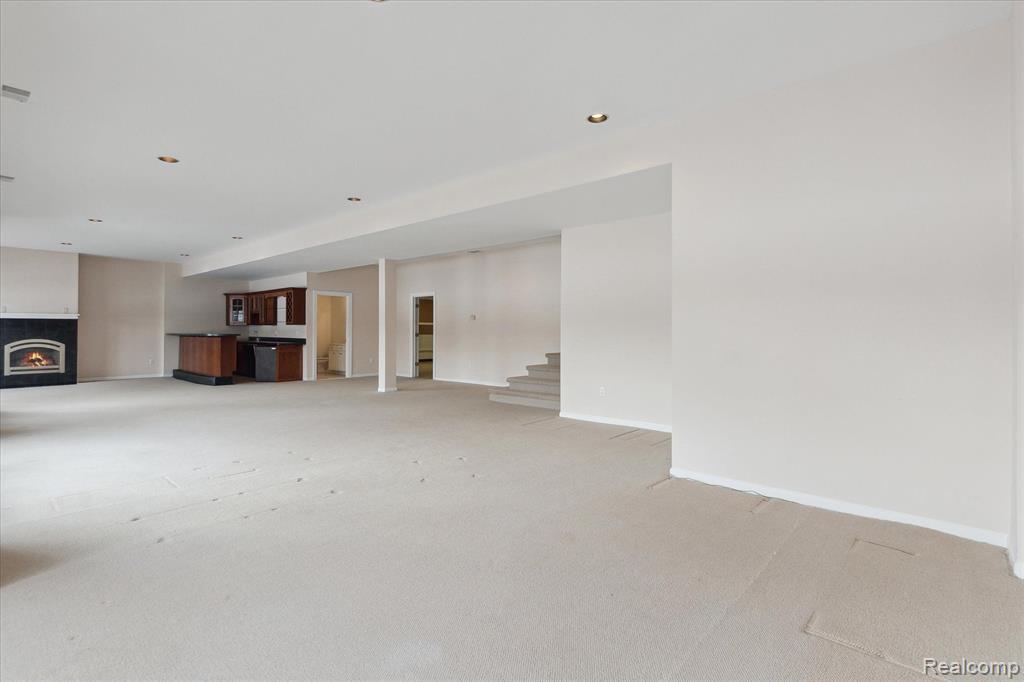 6615 GREENE HAVEN Drive, Clarkston, MI 48348 — Photo 37