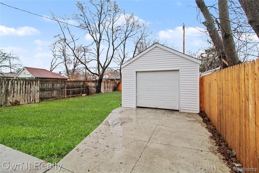 7260 Warwick Street, Detroit, MI 48228 — Photo 26