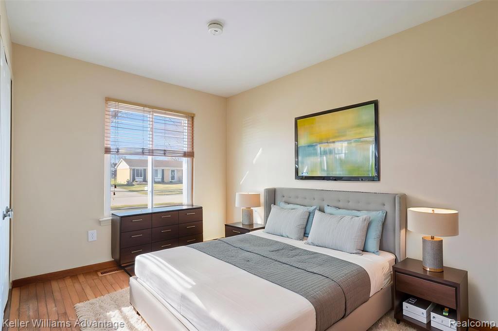 44528 WHITMAN Avenue, Canton, MI 48187 — Photo 19