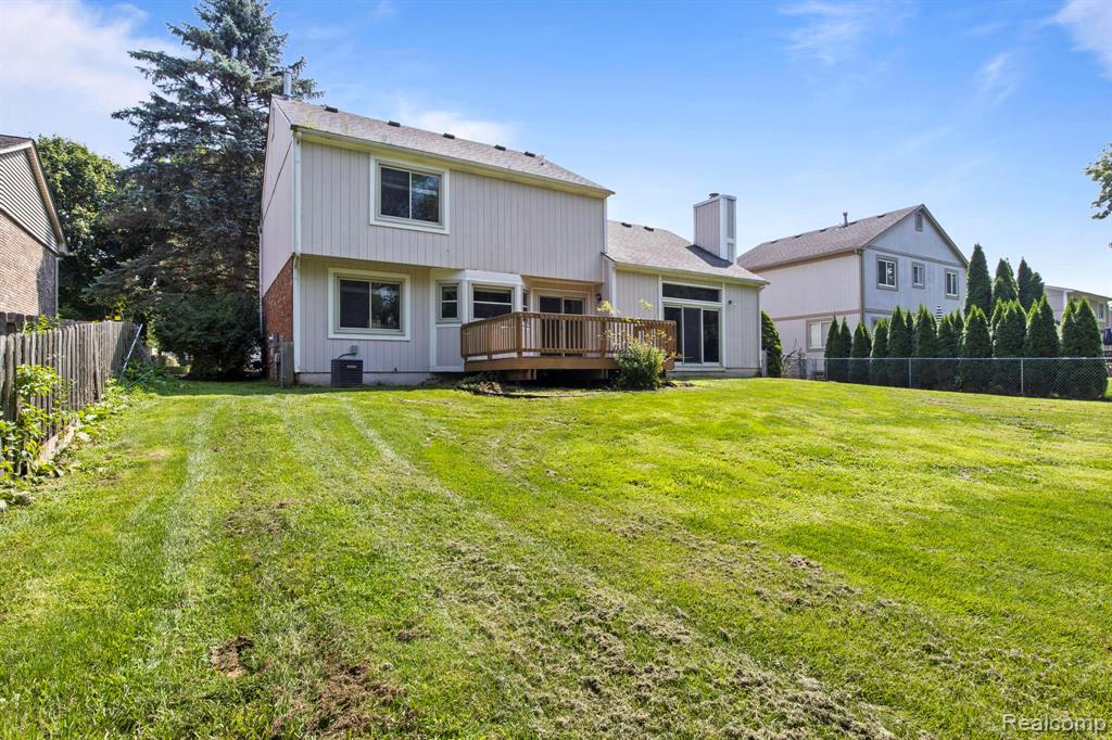 1709 Weyhill Drive, Wixom, MI 48393 — Photo 25