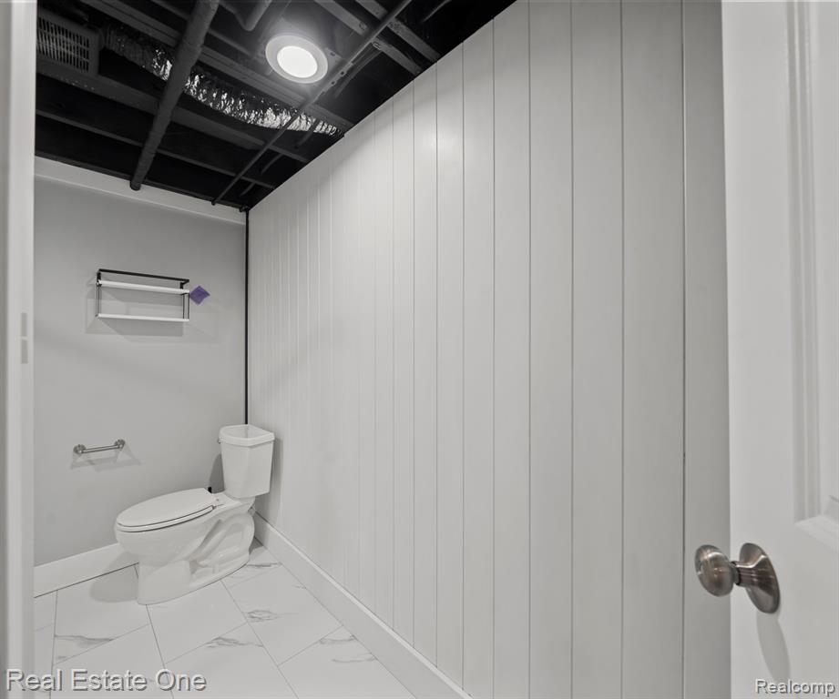 41573 BEDFORD Drive, Canton, MI 48187 — Photo 24
