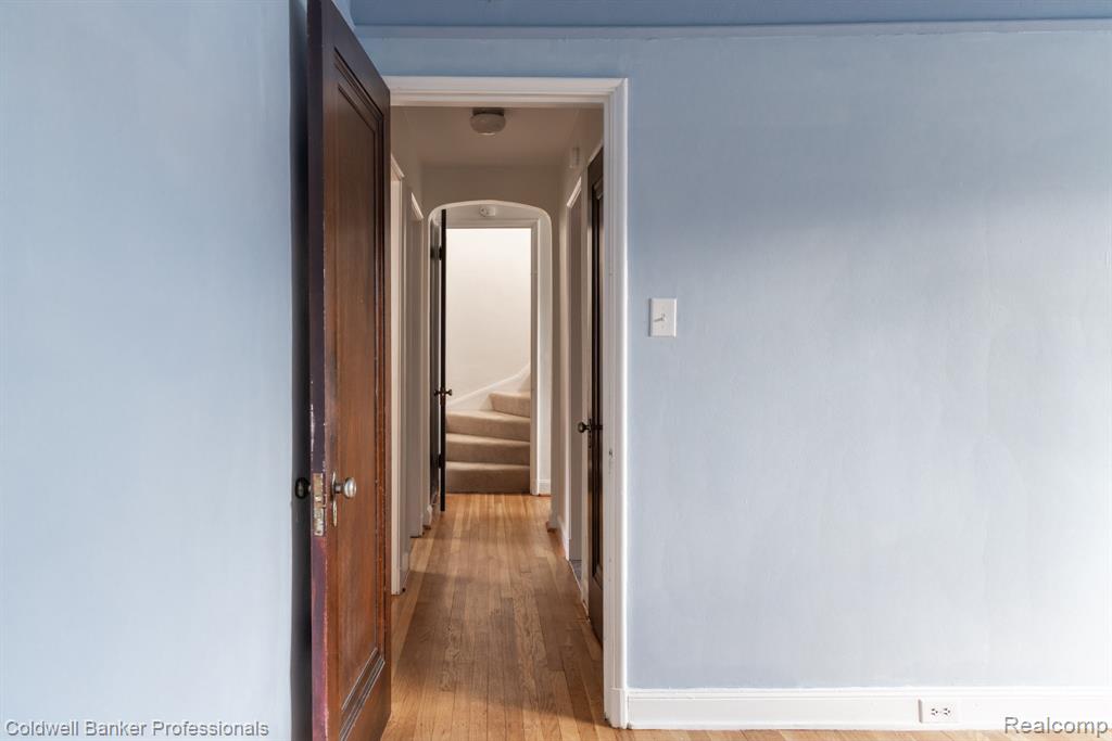 42 Cranford Lane, Grosse Pointe, MI 48230 — Photo 32