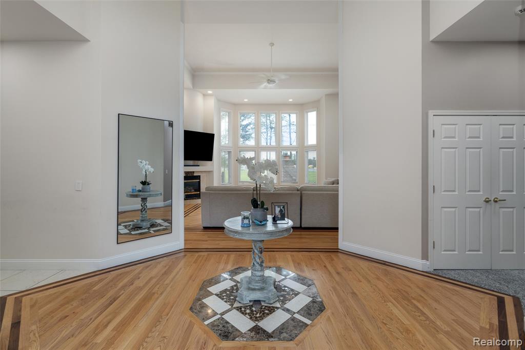 52041 Loon Court, Shelby Twp, MI 48315 — Photo 3