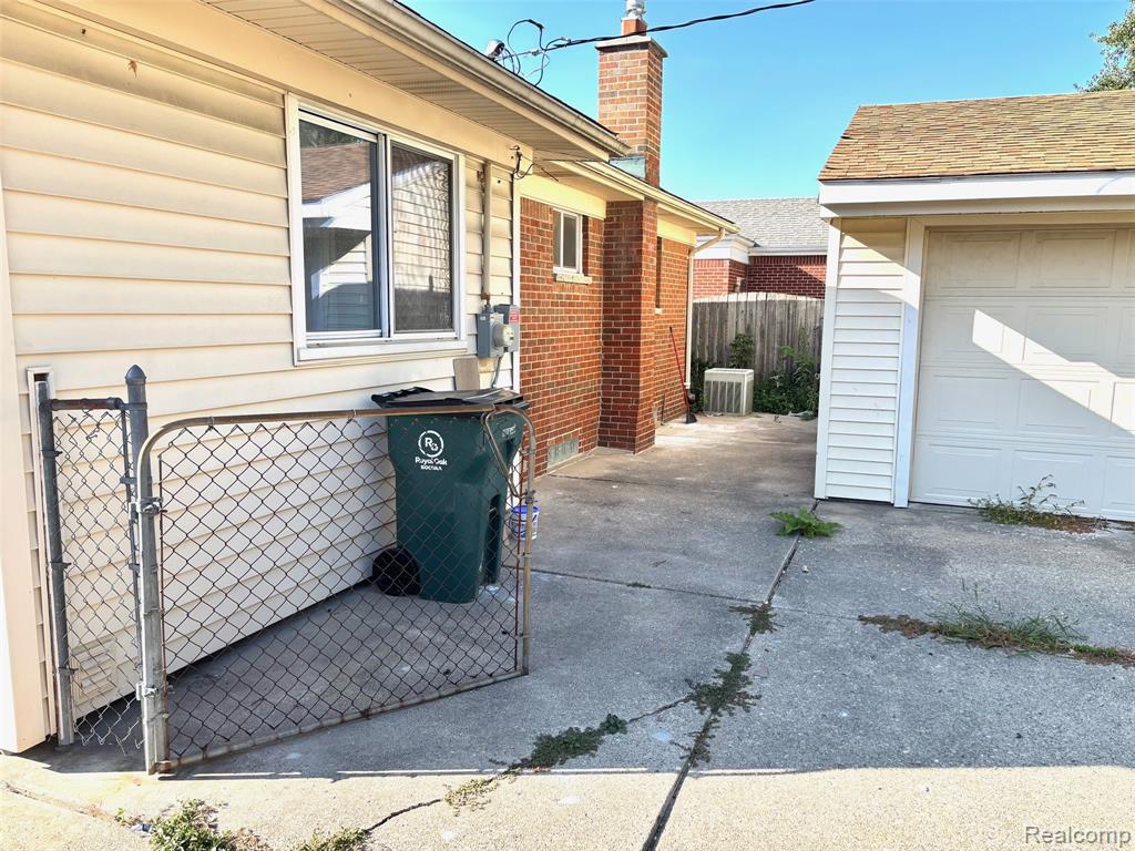 4424 Briarwood Avenue, Royal Oak, MI 48073 — Photo 5