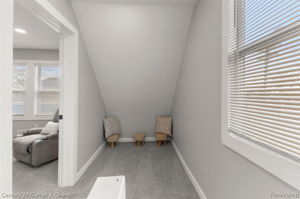 3843 MARTIN Street, Detroit, MI 48210 — Photo 27