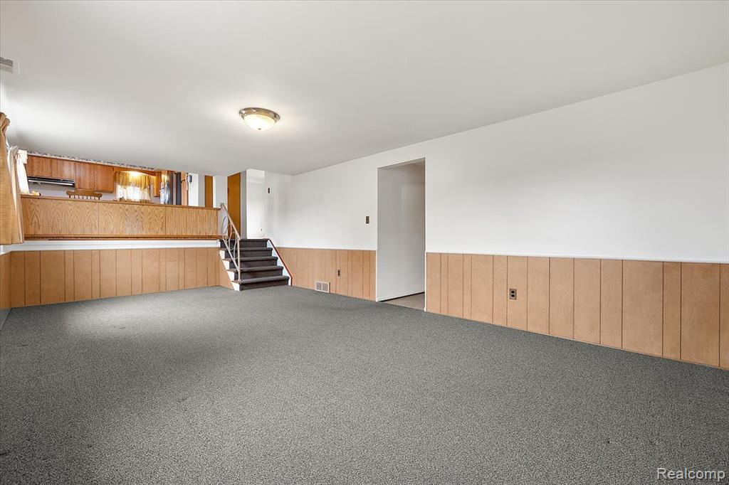 4215 Lexington Drive, Trenton, MI 48183 — Photo 15