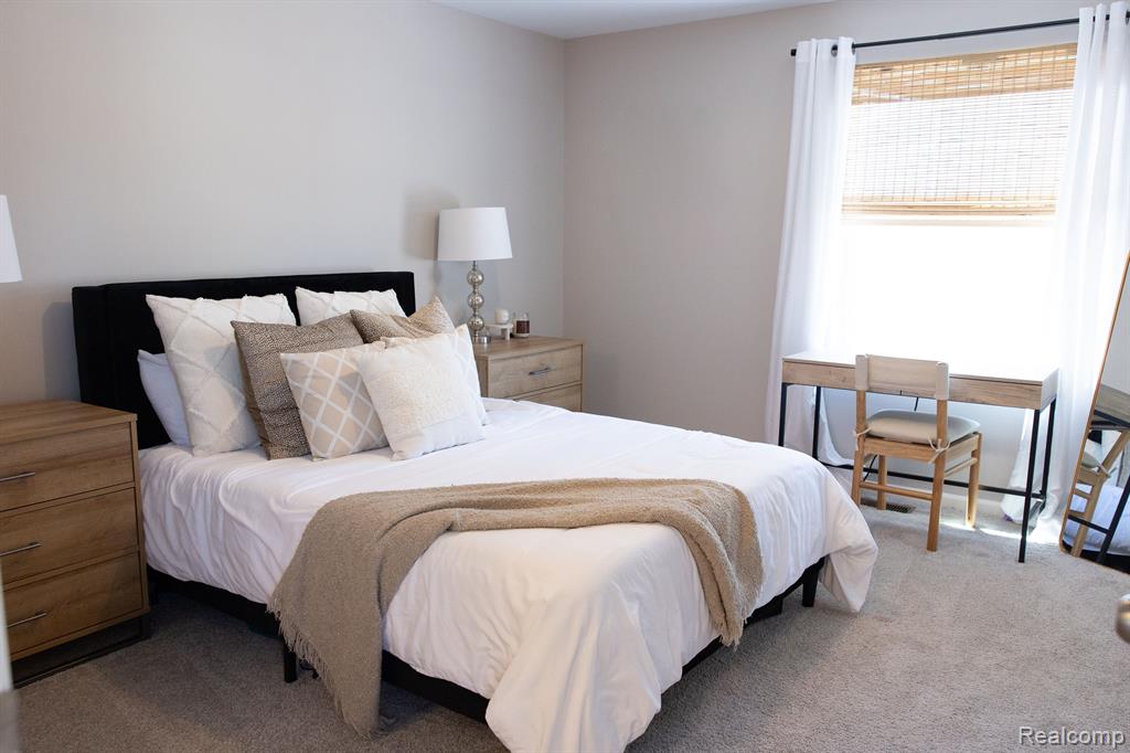 527 ANNE Avenue, Brighton, MI 48116 — Photo 14