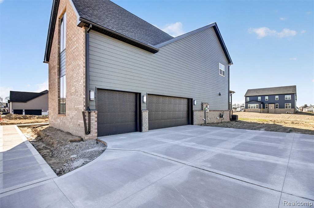 2417 Provencal Drive, Commerce Twp, MI 48382 — Photo 48