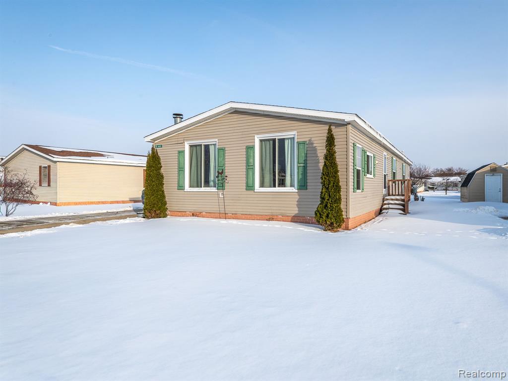869 Trey Ridge, Monroe, MI 48161 — Photo 2