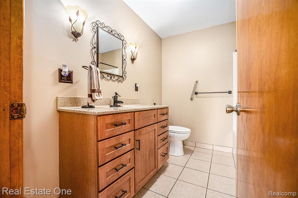 598 Tennessee Avenue, Marysville, MI 48040 — Photo 15
