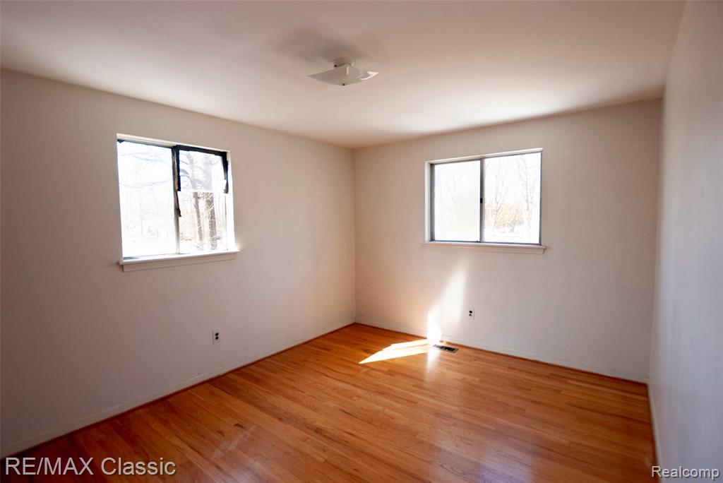 16083 Kirkshire Avenue, Beverly Hills, MI 48025 — Photo 26