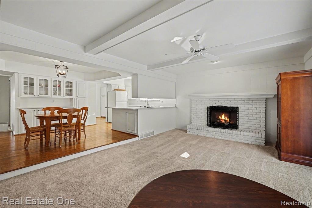 6605 Emerald Lake Drive, Troy, MI 48085 — Photo 8