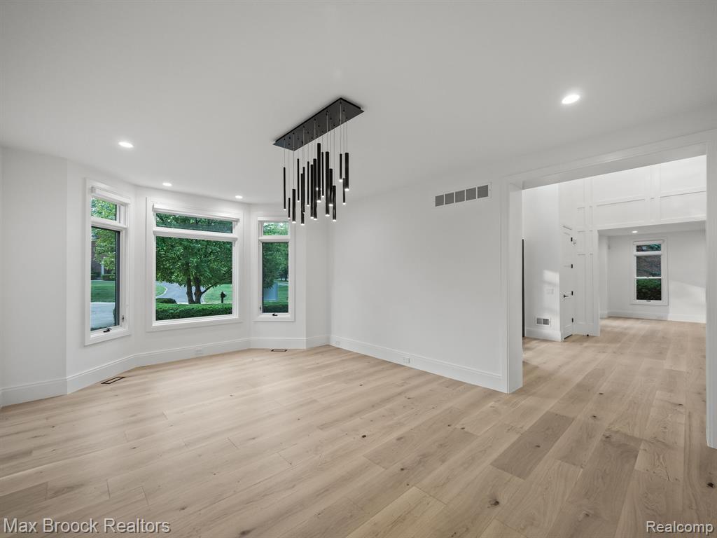 4331 Spruce Hill Lane, Bloomfield Hills, MI 48301 — Photo 11